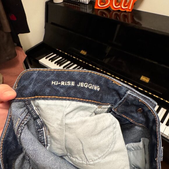 American Eagle Hi-Rise Jegging Jeans | Dark Wash | Size 4 Long | VGUC - Picture 5 of 9